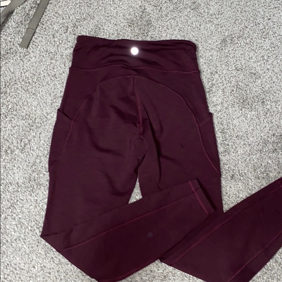 LULULEMON Leggings - Picture 2 of 4